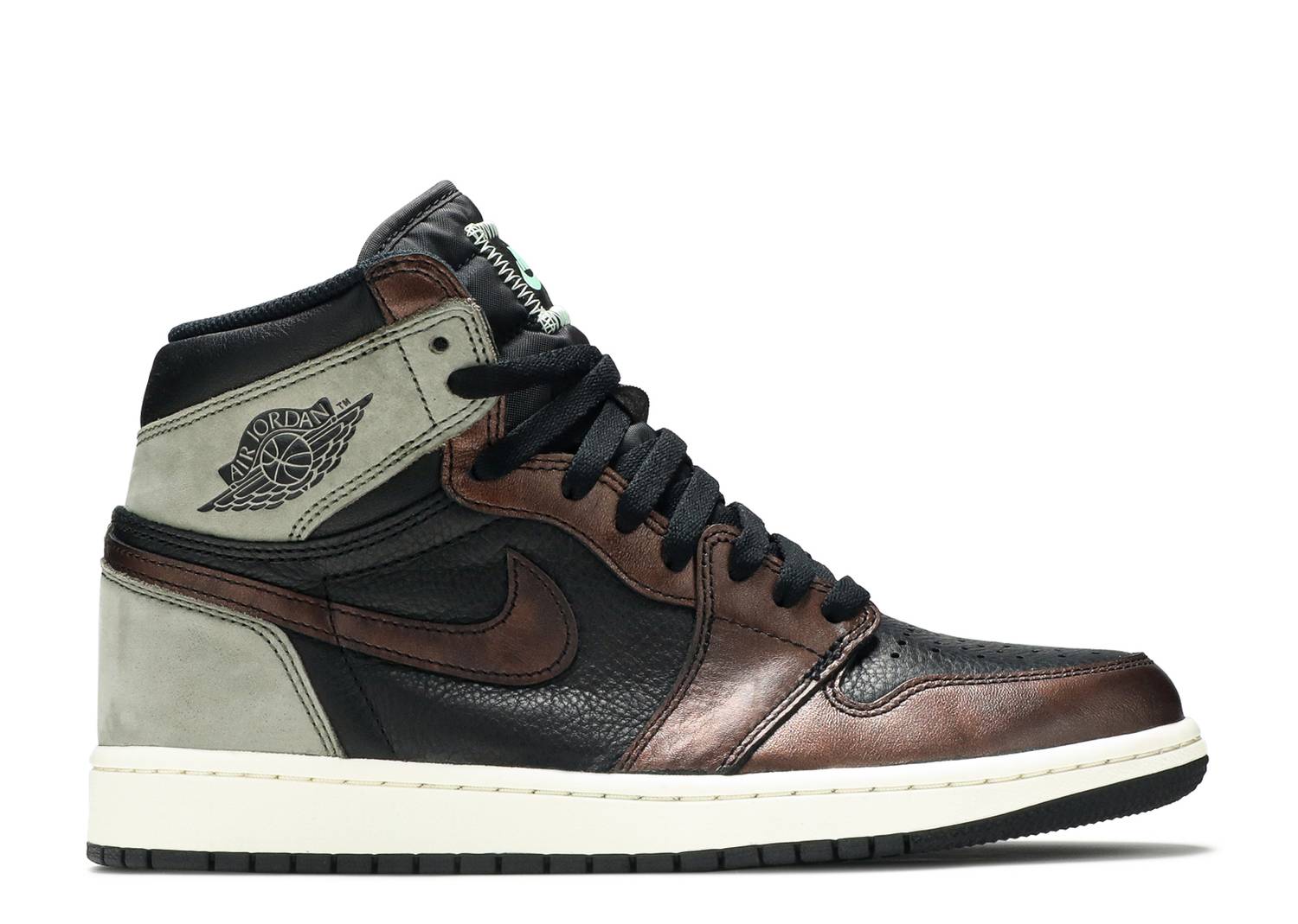 Nike Air Jordan 1 Retro High Patina