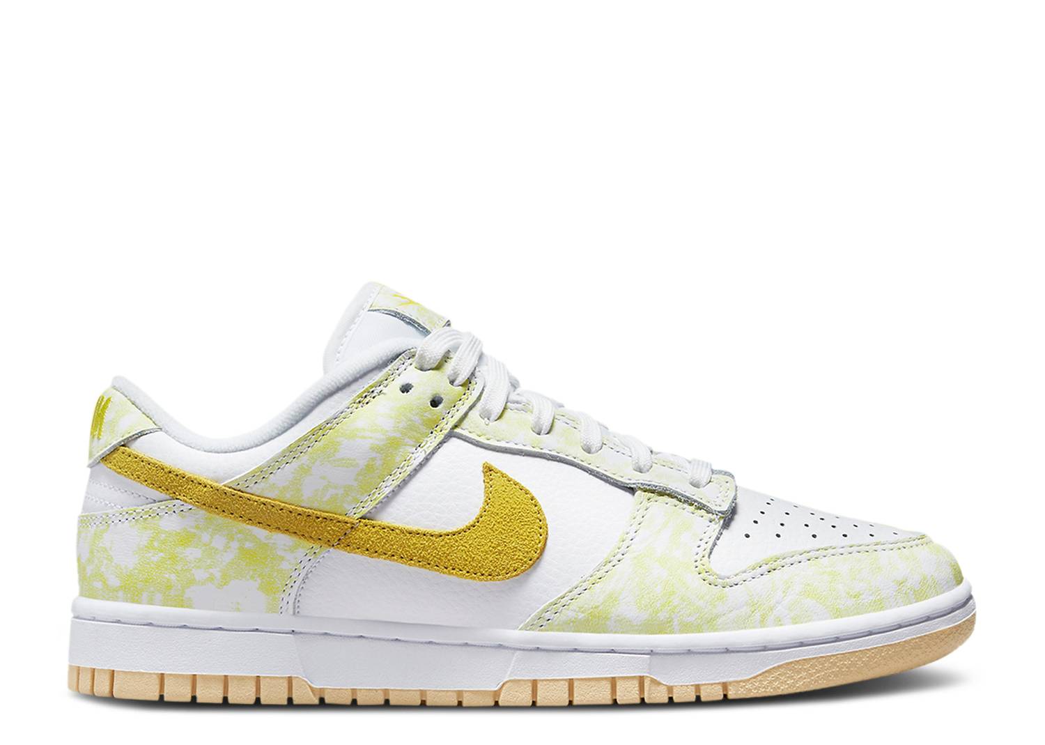 Nike Dunk Low Strike Yellow (W) DM9467-700