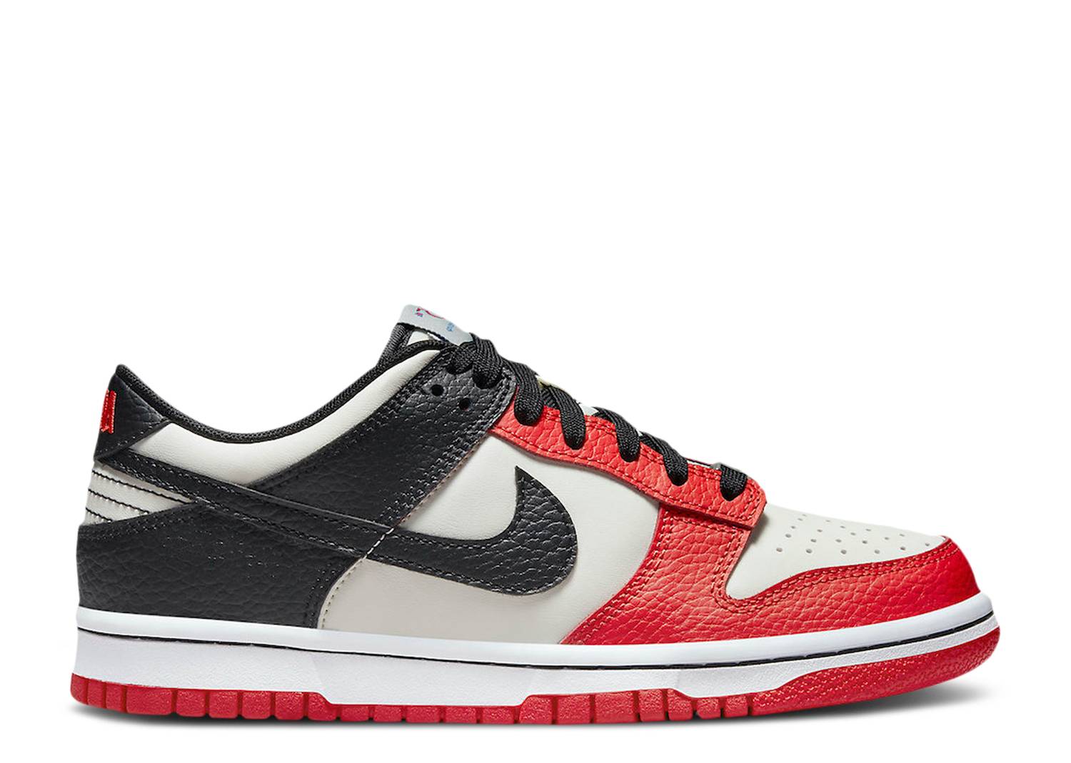 Nike Dunk Low EMB NBA 75th Anniversary Chicago DO6288-100