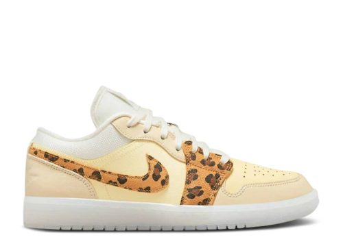 Nike Air Jordan 1 Low SNKRS Day (W) DN6998-700