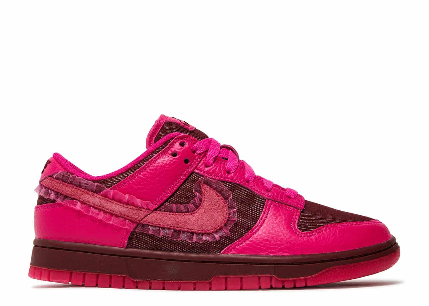 Nike Dunk Low Valentine's Day (2022) (W) DQ9324-600