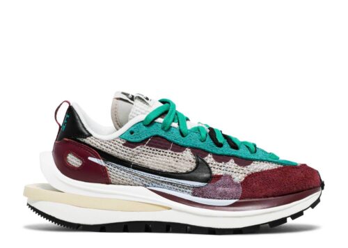 Nike Vaporwaffle sacai Villain Red Neptune Green DD3035-200