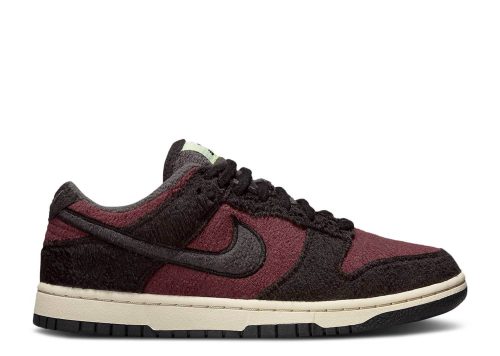 Nike Dunk Low SE Fleece Pack Burgundy Crush (W) DQ7579-600